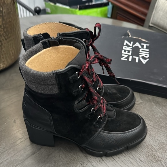 NATURALIZER Myla Womens Leather Cold Weather Combat Boots - Picture 6 of 8
